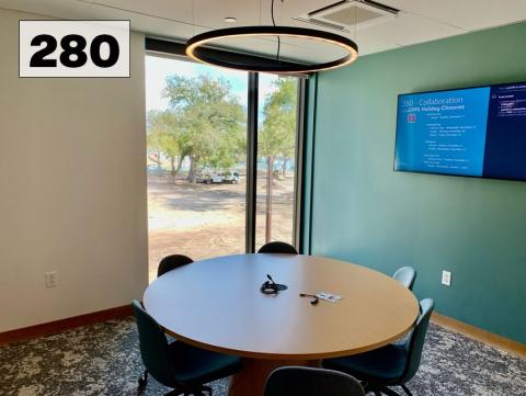 Photo of room 280. 6 chairs. Second floor, across from public computers. 